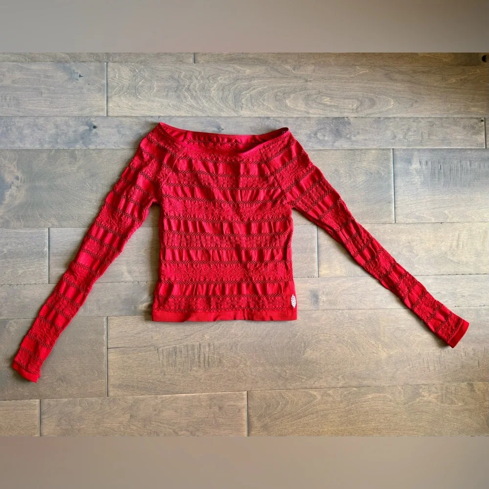 NWOT Free People Movement Take On Me Layer Top-Winterberry